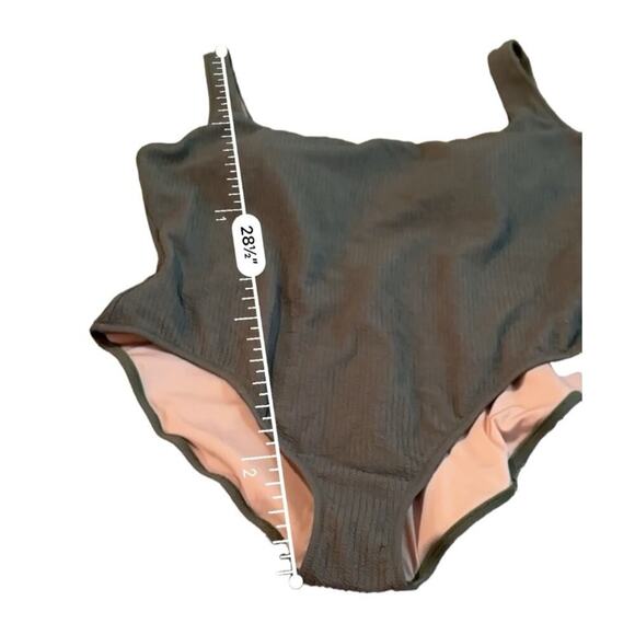 J. Crew One Piece Swimsuit Green Textured Square Neck Shelf Bra Sz 22 NEW - Picture 8 of 11